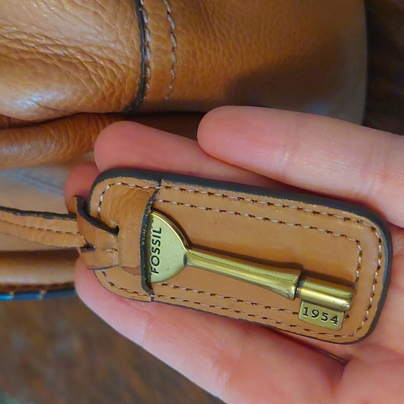 Vintage Fossil satchel - Picture 5 of 14